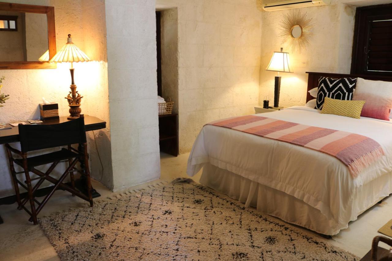 Hotel Sweetfield Manor Bridgetown Zewnętrze zdjęcie